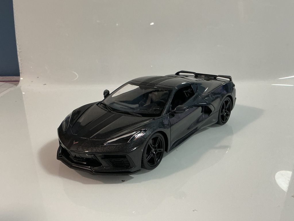 1/18 MAISTO 2020 CORVETTE DARK GREY ON BLACK