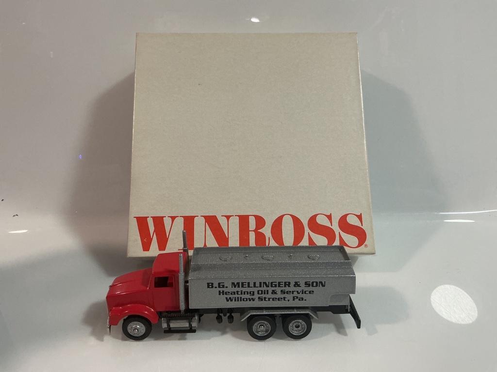 [119200.] 1/64 WINROSS BG MELLINGER AND SON OIL TRUCK HEATING OIL AND SERVICE