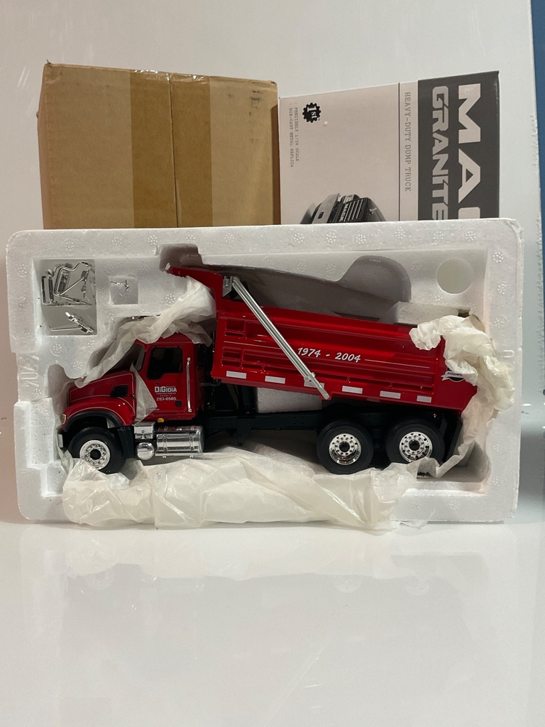 1/34 FIRST GEAR MACK GRANITE DUMP TRUCK DIGIOIA BROS. 19-3114 