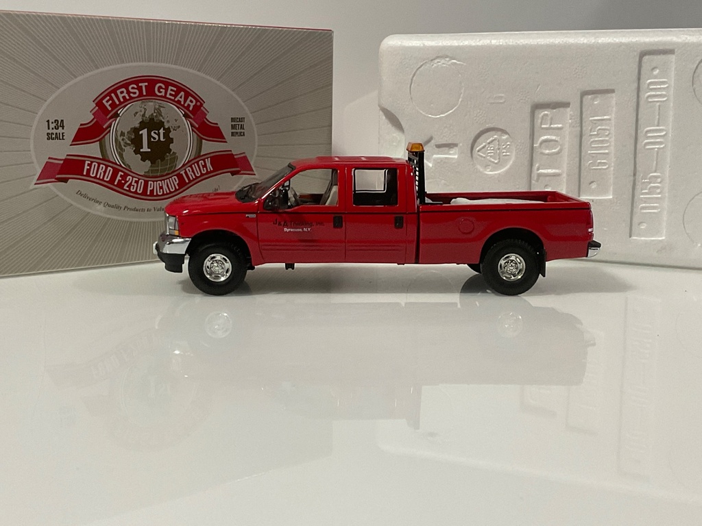 [112102.] 1/34 FIRST GEAR FORD F250 PICKUP J&A TRUCKING 