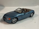 1/18 UT MODELS BMW Z3 BLUE ON BROWN