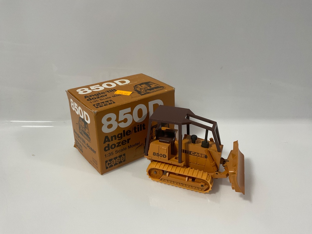 [112129.] 1/25 JI CASE 850D ANGLE TILT DOZER 