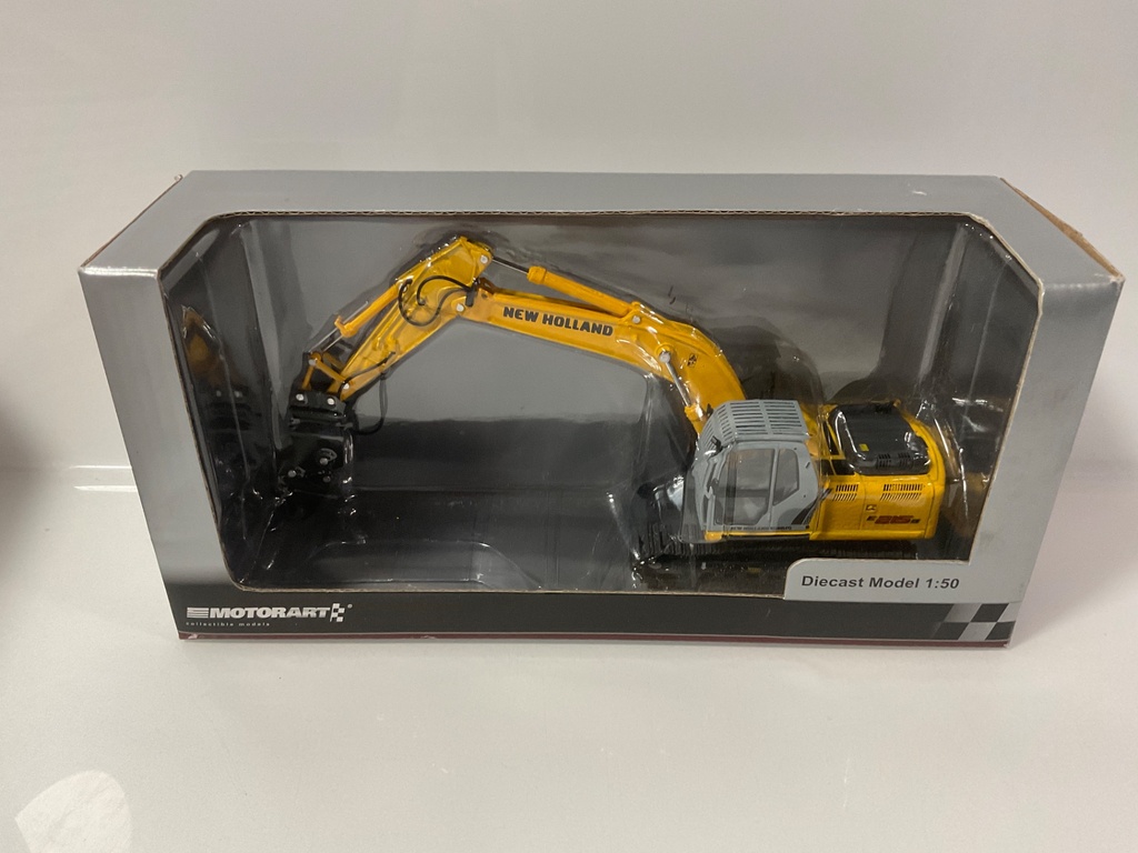 1/50 MOTORART NEW HOLLAND E215B DEMOLITION CRAWLER EXCAVATOR 