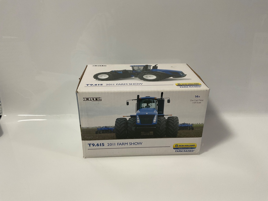 [112169.] 1/64 ERTL 2011 FARM SHOW T9.615 TRACTOR 