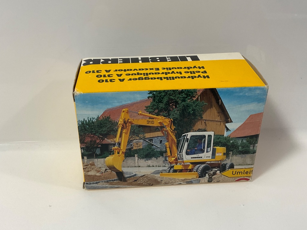 [112176.] 1/50 CONRAD HYDRAULIC EXCAVATOR A310 LIEBHERR 