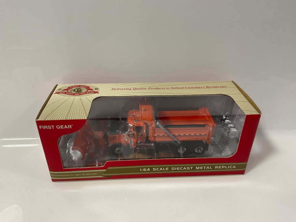1/64 FIRST GEAR MINNESOTA DOT DUMP TRUCK WITH SNOW PLOW 69-0108C