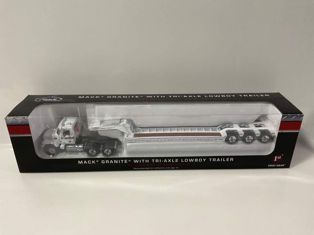 1/64 FIRST GEAR MACK GRANITE WITH TRI AXLE LOWBOY TRAILER  CASE IH AGRICULTURE 
