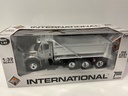 1/32 BOLEY INTERNATIONAL DUMP TRUCK 7000 SERIES SILVER 