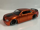 1/18 JADA 2006 CHARGER R/T ORANGE ON BLACK