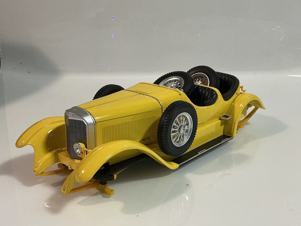 1/18 RICKO MERCEDES BENZ 630K [PARTS CAR] YELLOW ON BLACK