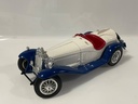 1/18 BURAGO 1932 ALFA ROMEO 2300 SPIDER  RED/WHITE/BLUE JUNK CAR 