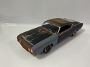 1/18 MAISTO 1969 FORD TORINO TALLADEGA BARNYARD 