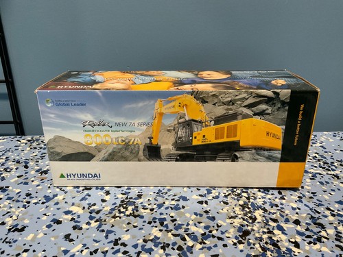 1/50 HYUNDAI ROBEX NEW 7A SERIES 800 LC-7A EXCAVATOR