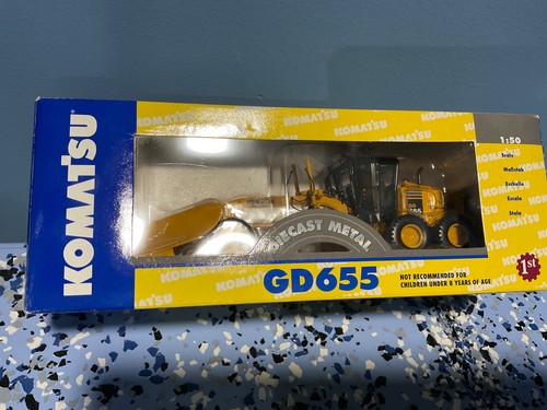 1/50 FIRST GEAR KOMATSU GD655 MOTORGRADER