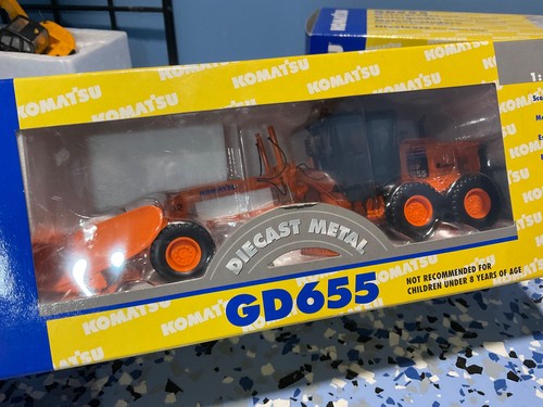 1/50 FIRST GEAR KOMATSU GD655 MOTORGRADER ORANGE DOT 50-3082
