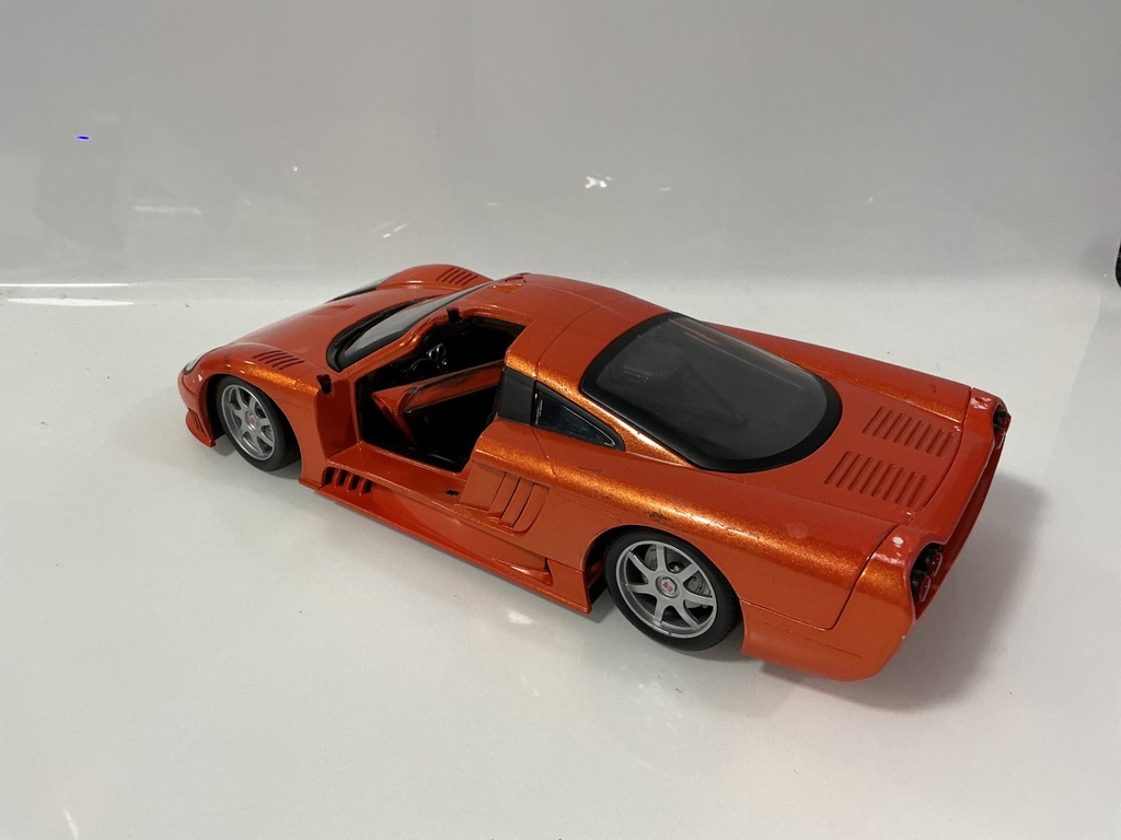 [119747.] 1/18 HOT WHEELS SALEEN S7 ORANGE ON BLACK PARTS CAR
