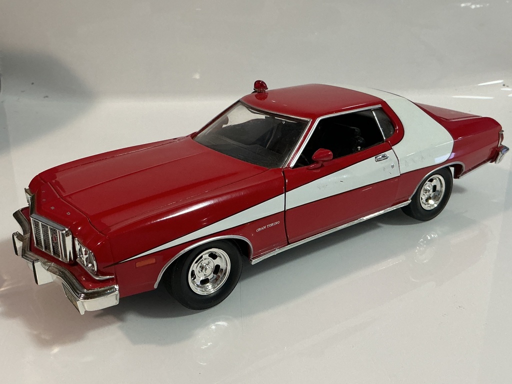 [119762.] 1/18 ERTL STARSKY AND HUTCH FORD 1976 GRAM TORINO RED / WHITE