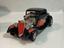 1/18 ERTL FORD DEUCE COUPE BLACK ON BLACK