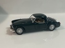 1/18 REVELL MGA 2003 GREEN ON TAN 