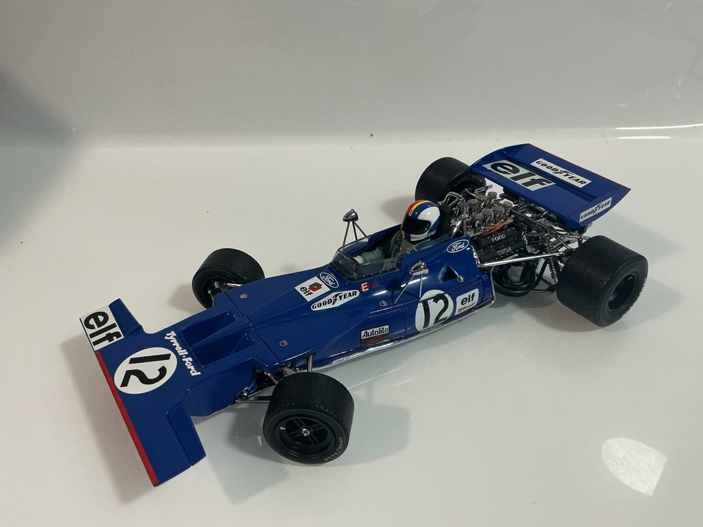 1/18 EXOTO FORD F1 002 ELF #12 TYRELL 