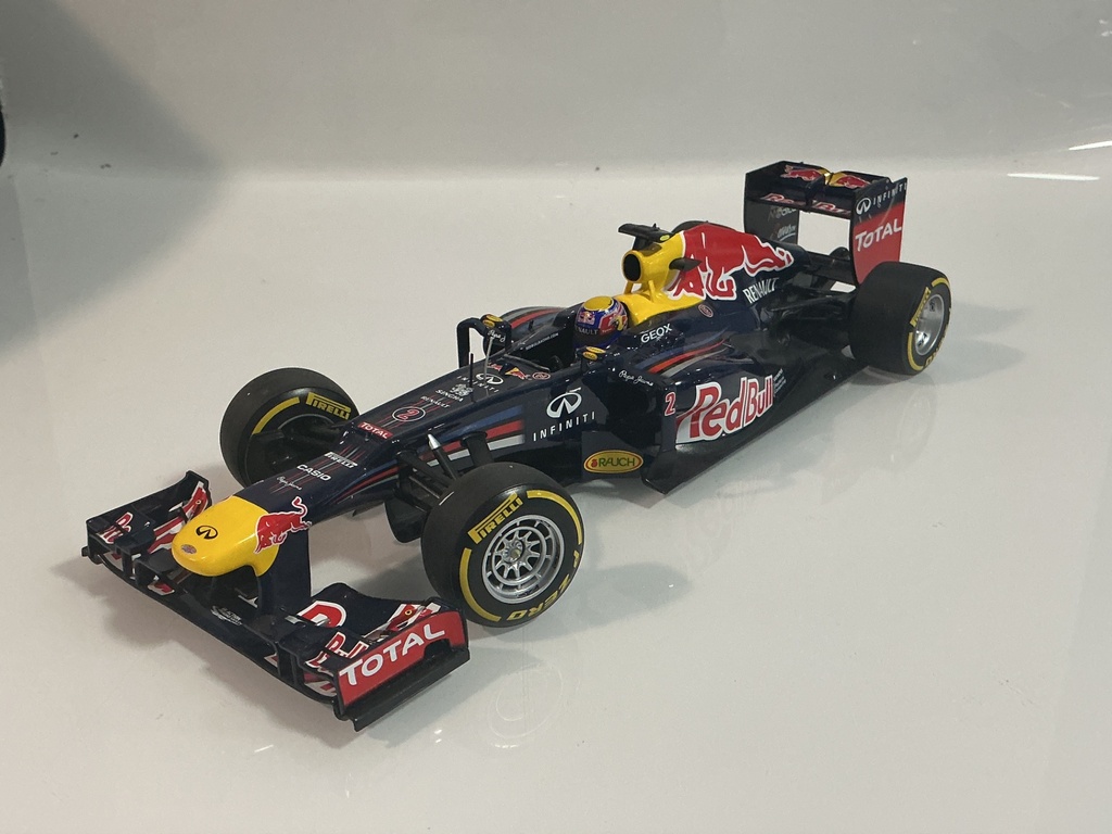 [119785.] 1/18 MINICHAMPS 2012 RENAULT RB8 REDBULL #2 WEBER