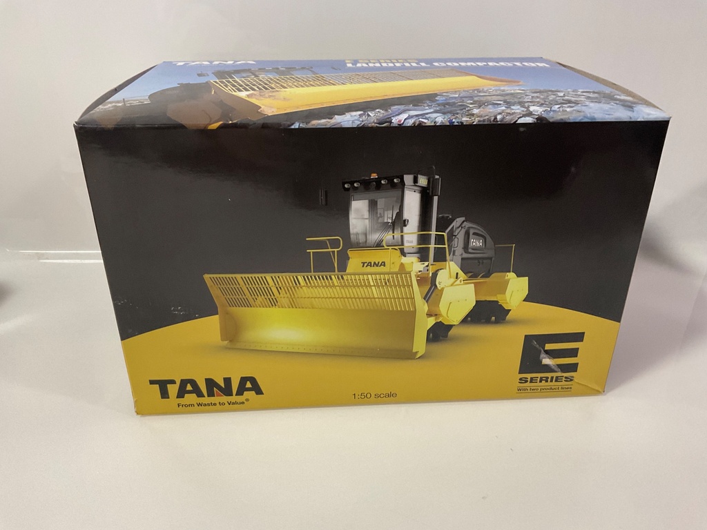 1/50 NZG TANA LANDFILL COMPACTOR E SERIES 