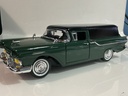 1/18 ROAD SIGNATURE 1957 FORD RANCHERO GREEN ON BLACK